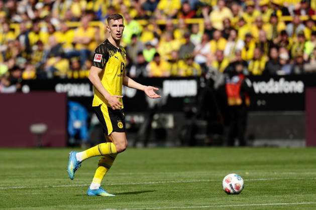 Dortmund, Germany, 11 04 26, Nico Schlotterbeck Borussia Dortmund on the ball during the Bundesliga 1 match between Borussia Dortmund Bayer 04 Leverkusen at Signal Iduna Park in Dortmund Photo by Joachim Bywaletz DFB DFL REGULATIONS PROHIBIT ANY USE OF PHOTOGRAPHS AS IMAGE SEQUENCES AND OR QUASI VIDEO Copyright: JoachimxBywaletz xJB-Sportfoto