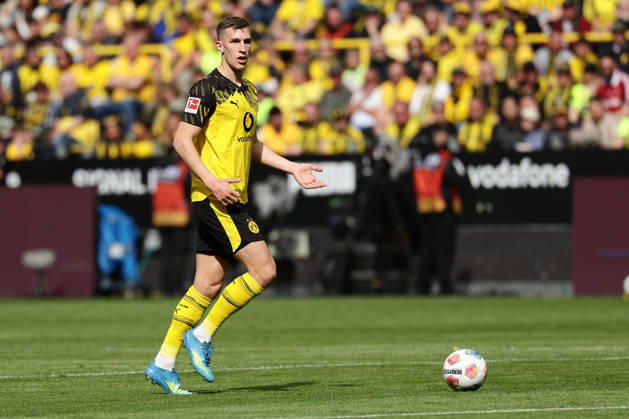 Dortmund, Germany, 11 04 26, Nico Schlotterbeck Borussia Dortmund on the ball during the Bundesliga 1 match between Borussia Dortmund Bayer 04 Leverkusen at Signal Iduna Park in Dortmund Photo by Joachim Bywaletz DFB DFL REGULATIONS PROHIBIT ANY USE OF PHOTOGRAPHS AS IMAGE SEQUENCES AND OR QUASI VIDEO Copyright: JoachimxBywaletz xJB-Sportfoto