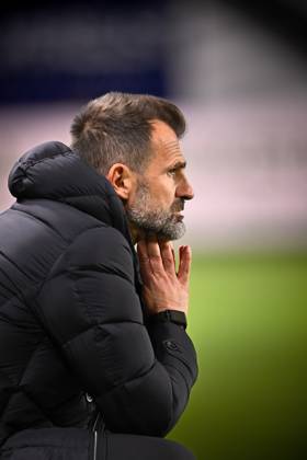 Club s head coach Ivan Leko pictured during a soccer match between Sint-Truiden VV and Club Brugge, Saturday 11 April 2026 in Sint-Truiden, on the second day of the Champion s Play-offs of the 2025-2026 Jupiler Pro League first division of the Belgian championship. JOHAN EYCKENS JohanxEyckens  x170505122x