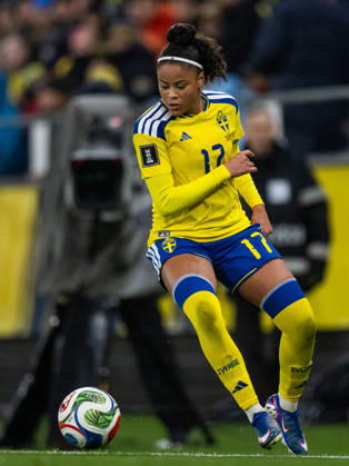 260414 Felicia Schröder of Sweden during the FIFA Women s World Cup Qualifier football match between Sweden and Denmark on April 14, 2026 in Gothenburg Photo Mathias Bergeld BILDBYRAN code MB CS0928 fotboll football soccer fotball vm kval kval fifa womens world cup qualifier qualifier sverige sweden danmark denmark dam bbeng women kvinner  Copyright: MATHIASxBERGELD BB260414MB085