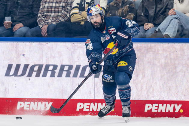 Ryan Murphy EHC Red Bull Muenchen, 24 GER, EHC Red Bull Muenchen vs Adler Mannheim, Ice Hockey, DEL, Playoffs, Semifinal Game 4, Season 2025 2026, 14 04 2026 GER, EHC Red Bull Muenchen vs Adler Mannheim, Ice Hockey, DEL, Playoffs, Semifinal Game 4, Season 2025 2026, 14 04 2026 Muenchen Copyright: xEibner-Pressefoto HeikexFeinerx EP_HFR