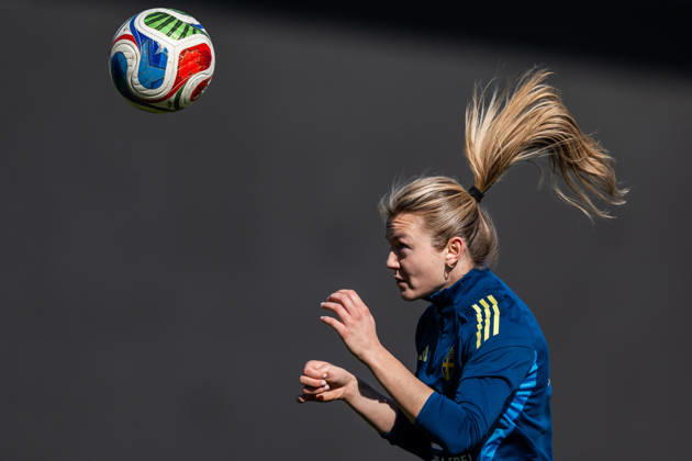 260416 Beata Olsson of the Swedish women s national football team during a training session on April 16, 2026 in Gothenburg Photo Mathias Bergeld BILDBYRAN code MB MB1364 fotboll football soccer fotball vm kval kval fifa womens world cup qualifier qualifier träning practice training sverige sweden dam bbeng women kvinner Copyright: MATHIASxBERGELD BB260416MB024