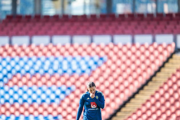 260416 Rosa Kafaji of the Swedish women s national football team during a training session on April 16, 2026 in Gothenburg Photo Mathias Bergeld BILDBYRAN code MB MB1364 fotboll football soccer fotball vm kval kval fifa womens world cup qualifier qualifier träning practice training sverige sweden dam bbeng women kvinner  Copyright: MATHIASxBERGELD BB260416MB043