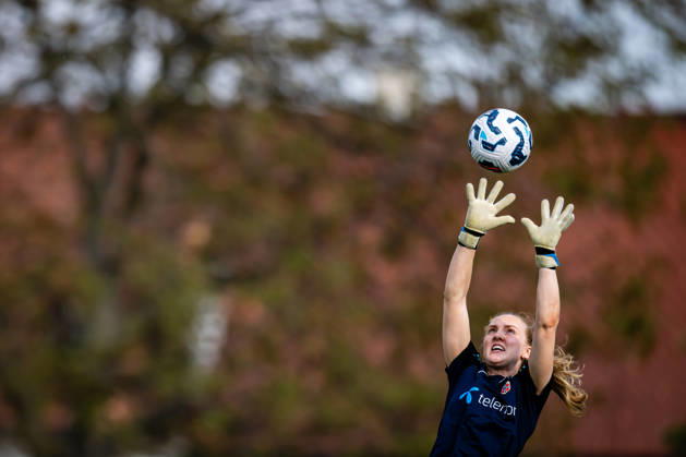 260417 Goalkeeper Sunniva Skoglund of the Norwegian women™s national football team during a training session on April 17, 2026 in Ptuj Photo Marius Simensen BILDBYRAN Cop 238 bbeng dam fifa women s world cup qualifier football fotball fotboll norge norway practice soccer training trening träning Copyright: MARIUSxSIMENSEN BB260417BB207