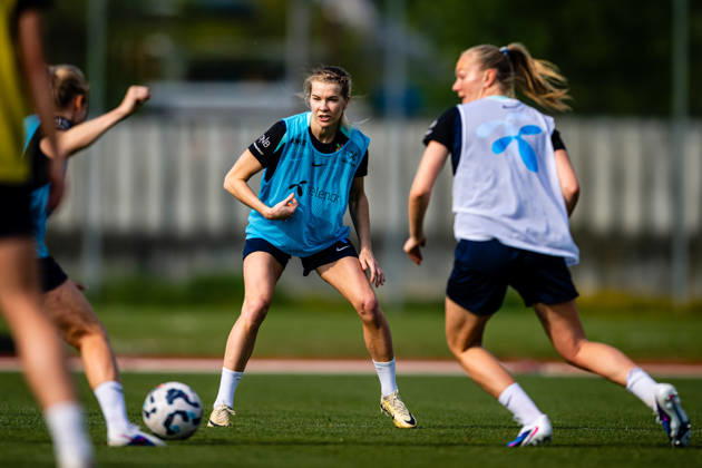 260417 Ada Hegerberg of the Norwegian women™s national football team during a training session on April 17, 2026 in Ptuj Photo Marius Simensen BILDBYRAN Cop 238 bbeng dam fifa women s world cup qualifier football fotball fotball norge norway practice soccer training trening träning  Copyright: MARIUSxSIMENSEN BB260417BB216
