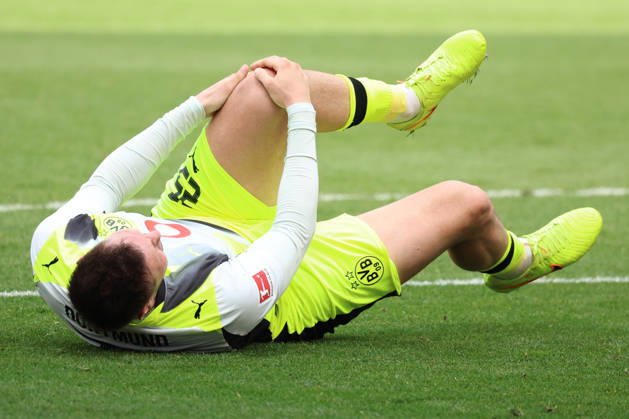 18 04 2026, xrekx, Fussball 1 Bundesliga, TSG 1899 Hoffenheim Borussia Dortmund v l Niklas Süle Suele Borussia Dortmund verletzt, Verletzung, Schmerz, Schmerzen, injured, injury, pain, pains DFL DFB REGULATIONS PROHIBIT ANY USE OF PHOTOGRAPHS as IMAGE SEQUENCES and or QUASI VIDEO Sinsheim