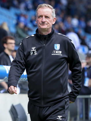 Coach Petrik Sander 1 FC Magdeburg looks on, 2 Bundesliga, 1 FC Magdeburg v Fortuna Düsseldorf, Avnet Arena on April 18, 2026 in Magdeburg, Germany Photo by Marco Steinbrenner DeFodi Images Coach Petrik Sander 1 FC Magdeburg looks on, 2 Bundesliga, 1 FC Magdeburg v Fortuna Düsseldorf, Avnet Arena, April 18, 2026 in Magdeburg, Germany Photo by Marco Steinbrenner DeFodi Images