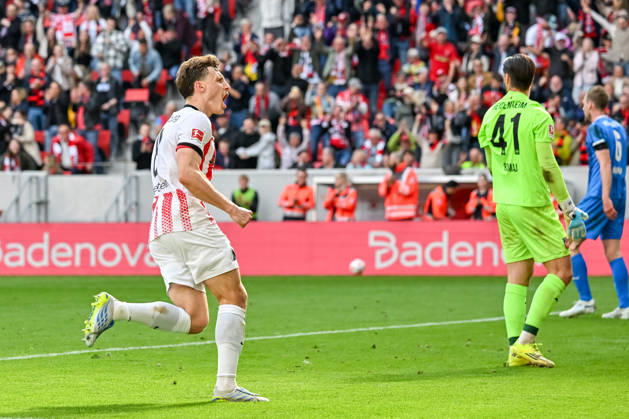Celebration for the goal to 2 1 by Maximilian Eggestein SC Freiburg, 08 GER, SC Freiburg 1 FC Heidenheim, Football, Bundesliga, Matchday 30, Season 2025 2026, 19 04 2026 DFL DFB REGULATIONS PROHIBIT ANY USE OF PHOTOGRAPHS AS IMAGE SEQUENCES AND OR QUASI VIDEO GER, SC Freiburg 1 FC Heidenheim, Football, Bundesliga, Matchday 30, Season 2025 2026, 19 04 2026 Freiburg Copyright: xEibner-Pressefoto ThomasxHessx EP_THS