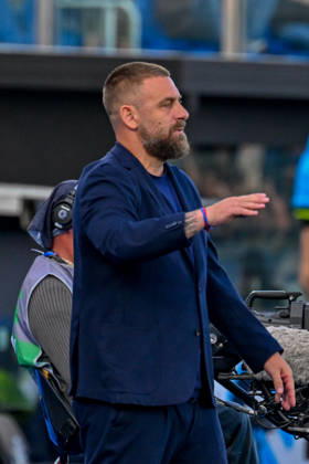 GenoaÕs head coach Daniele De Rossi during the Serie A soccer match between Pisa and Genoa at the Romeo Anconetani Stadium in Pisa, Italy - Sunday, April 19, 2026. - Soccer . Copyright: xTanoxPecoraro LaPressex