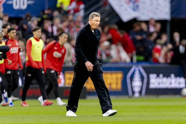 ROTTERDAM AZ Alkmaar coach Leeroy Echteld during the Eurojackpot KNVB Cup match between AZ and NEC in Rotterdam on April 19, 2026, at De Kuip stadium, Netherlands Photo by DeFodi Images