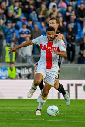 GenoaÕs Junior Messias fights for the ball during the Serie A soccer match between Pisa and Genoa at the Romeo Anconetani Stadium in Pisa, Italy - Sunday, April 19, 2026. - Soccer .  Copyright: xTanoxPecoraro LaPressex