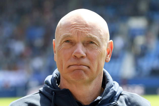 Coach Uwe Roesler VfL Bochum looks dejected during the 2 Bundesliga match between VfL Bochum and SpVgg Greuther Fürth at Vonovia Ruhrstadion on April 26, 2026 in Bochum, Germany, Germany Photo by Max Maiwald DeFodi Images Coach Uwe Roesler VfL Bochum looks dejected during the 2 Bundesliga match between VfL Bochum and SpVgg Greuther Fürth at Vonovia Ruhrstadion on April 26, 2026 in Bochum, Germany Photo by Max Maiwald DeFodi Images Photo by Max Maiwald DeFodi Images