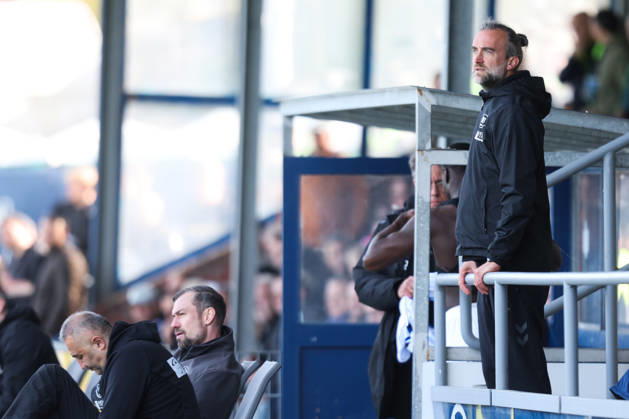 26 04 2026, Soccer, Men, Regionalliga Nord, Matchday 31, BSV Kickers Emden VfB Oldenburg Coach Dario Fossi VfB Oldenburg