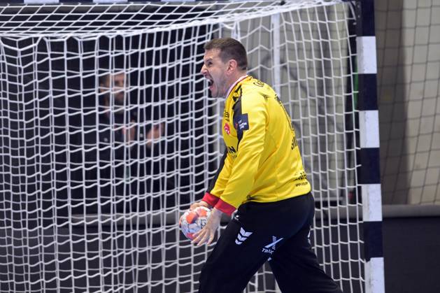 Nebojsa Simic goalkeeper MT Melsungen 16 , GER, MT Melsungen FC Porto POR , Handball, EHF European League Maenner, Quarter Final, Season 2025 2026, 28 04 2026, GER, MT Melsungen FC Porto, Handball, EHF Maenner, Quarter Final, Season 2025 2026, 28 04 2026 Kassel Copyright: xEibner-Pressefotox xRolandxSippelx EP_RSL