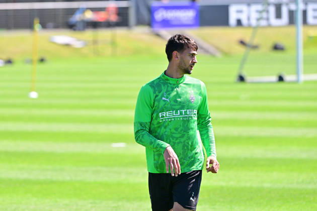29 04 2026 Moenchengladbach Football, Men, Season 2025 2026, Training Borussia Moenchengladbach Fabio Chiarodia Gladbach DFL regulations prohibit any use of photographs as image sequences and or quasi video Borussia Park NRW Germany