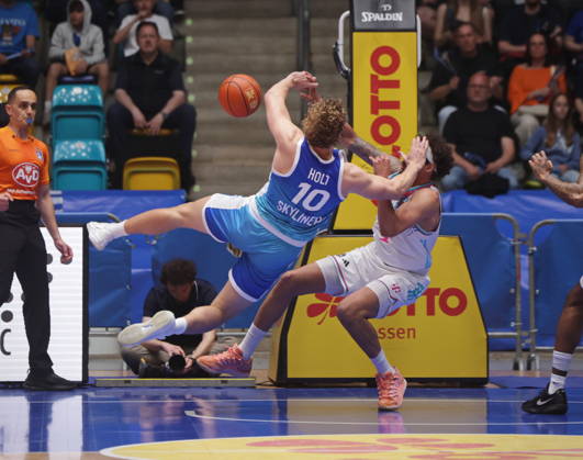 Michael Kessens Telekom Baskets Bonn vs Frankfurt Skyxliners 32 Speiltag season 2025 26