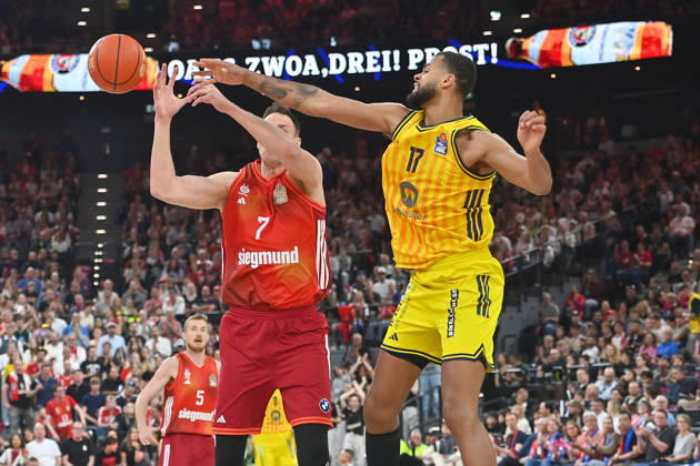 Johannes VOIGTMANN FCB , action,duel against Norris AGBAKOKO Berlin Basketball BBL,season 2025 2026 FC Bayern Muenchen Alba Berlin on 01 05 2026, S A P G A R D EN