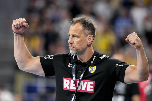 Maik Machulla coach, head coach, RNL , single picture, single photo, action, action, cheer, cheers, celebration, joy, rejoice, rejoicing, confident, optimistic, positive, game scene, 01 05 2026, Mannheim Germany , Handball, Bundesliga, Rhein Neckar Löwen MT Melsungen xozx