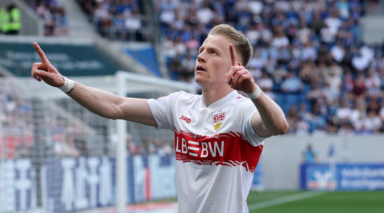 Sinsheim , Soccer Bundesliga TSG 1899 Hoffenheim vs VfB Stuttgart , Scorer Chris Führich VfB celebrates his goal for 1 1