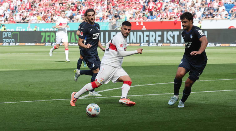 Sinsheim , Bundesliga TSG 1899 Hoffenheim vs VfB Stuttgart , Deniz Undav VfB