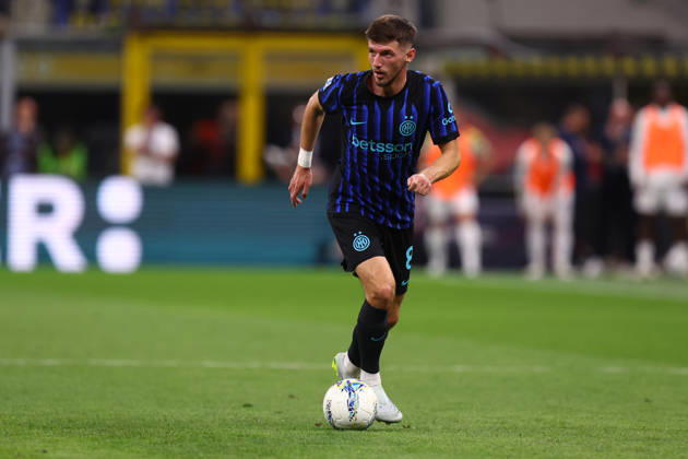 Serie A Fc Internazionale - Parma Calcio Petar Sucic of Fc Internazionale in action during the Serie A match beetween Fc Internazionale and Parma Calcio at Stadio Giuseppe Meazza on May 3 2026 in Milan Italy . Milano Stadio Giuseppe Meazza Italy Copyright: xMarcoxCanonierox
