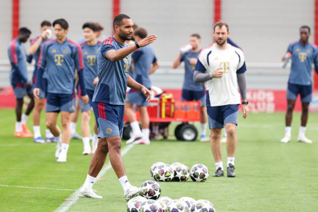 Jonathan Tah FC Bayern Muenchen, 04 gestures in training, GER, final training, FC Bayern Muenchen, football, UEFA Champions League, semi-final, second leg, 2025 2026 season, 05 05 2026, GER, final training, FC Bayern Muenchen, football, UEFA Champions League, semi-final, second leg, 2025 2026 season, 05 05 2026 Muenchen Copyright: xEibner-Pressefoto JennixMaulx EP_JML