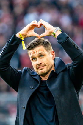 Germany Bundesliga 2025 2026 Matchday 33, Borussia Dortmund vs Eintracht Frankfurt, Friday, 08 05 2026 Signal Iduna Park, North Rhine-Westphalia Sebastian Kehl emotional farewell in front of the fans Copyright: xCelinaxLeiersx