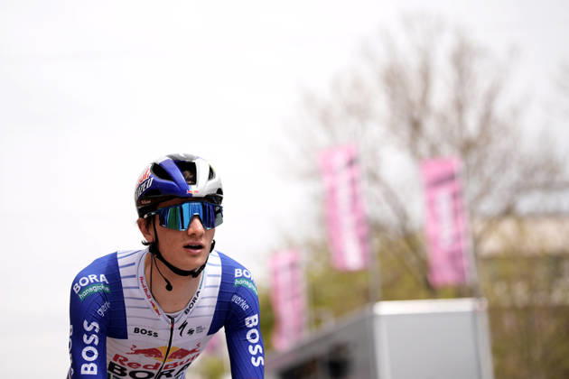 Italy™s Giulio Pellizzari of Red Bull - Bora - Hansgrohe during Stage 2 of the Giro d™Italia, from Burgas to Veliko Tarnovo, Bulgaria, Saturday, May 9, 2026.  Copyright: xMarcoxAlpozzi LaPressex