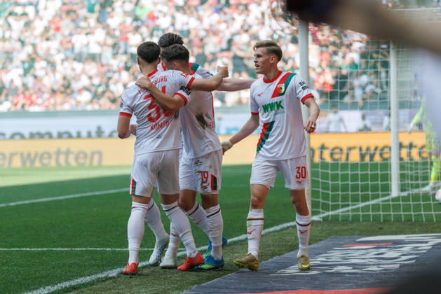 Team FC Augsburg Goal for 2 0 at the match between FC Augsburg v Borussia Mönchengladbach, Soccer, Men, Bundesliga, 2025 2026, 33 Matchday on 09 05 2026 in Augsburg, WWK ARENA DFL and DFB regulations prohibit any use of photographs as image sequences and or quasi video Bayern Germany