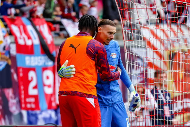 Maarten Vandevoordt RB Leipzig, 26 cheers, goal celebration, cheers over goal with El Chadaille Bitshiabu RB Leipzig, 05 , RB Leipzig vs FC St Pauli, Football, 1 Bundesliga, 33 Matchday, Season 2025 2026, 09 05 2026,¨ DFL REGULATES PROHIBIT ANY USE OF PHOTOGRAPHS AS IMAGE SEQUENCES AND OR QUASI VIDEO,¨ RB Leipzig vs FC St Pauli, Football, 1 Bundesliga, 33 Matchday, Season 2025 2026, 09 05 2026 Leipzig Copyright: xEibner-Pressefoto LauraxRoemerx EP_LRR