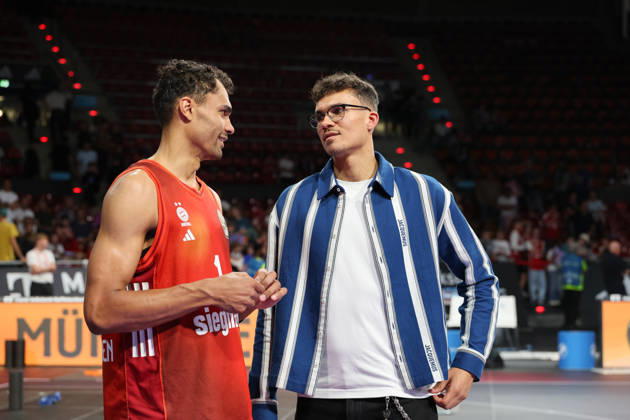 Oscar da Silva FC Bayern Basketball, 01 with his brother, the NBA player Tristan da Silva Orlando Magic , GER, FC Bayern Basketball vs EWE Baskets Oldenburg, Basketball, easycredit Basketball Bundesliga, 34 Matchday, Season 2025 2026, 10 05 2026, GER, FC Bayern Basketball vs EWE Baskets Oldenburg, Basketball, easycredit Basketball Bundesliga, 34 Matchday, Season 2025 2026, 10 05 2026 Muenchen Copyright: xEibner-Pressefoto JennixMaulx EP_JML
