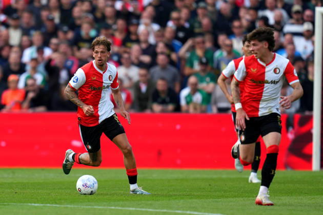 Eredivisie: Feyenoord Rotterdam v AZ Alkmaar Rotterdam - Luciano Valente of Feyenoord Rotterdam, Jordan Bos of Feyenoord Rotterdam during the 33rd competition round of the 2025 2026 Eredivisie season. The match is set between Feyenoord Rotterdam and AZ Alkmaar at De Kuip on 10 May 2026 in Rotterdam, The Netherlands. Copyright: xYannickxVerhoevenx