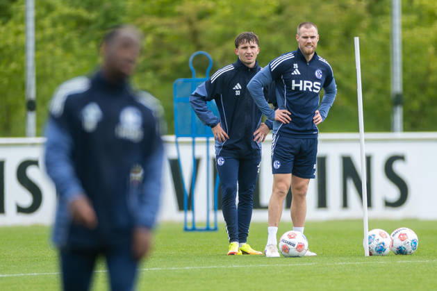 14 05 2026, Football, Training of FC Schalke 04 v l Vitalie Becker FC Schalke 04 , Tomas Kalas FC Schalke 04 Gelsenkirchen Training ground FC Schalke 04 NRW Germany xRHR PHOTO YYx Copyright: RHR-FOTOx RHR-FOTO YY