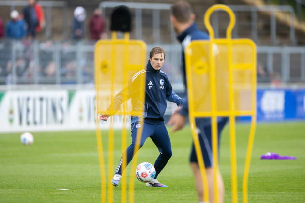 14 05 2026, Football, Training of FC Schalke 04 Finn Porath FC Schalke 04 Gelsenkirchen Training ground FC Schalke 04 NRW Germany xRHR PHOTO YYx Copyright: RHR-FOTOx RHR-FOTO YY