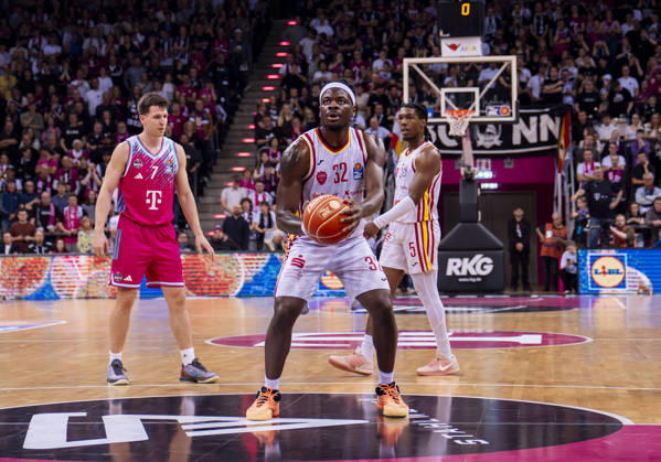 Charles Thompson Fitness First Wuerzburg Baskets, 32 on free throw Telekom Baskets Bonn Fitness First Würzburg Baskets 16 05 2026 Basketball, easyCredit Basketball Bundesliga, Playoffs, Quarterfinals Game 1, GER, Bonn, Telekom Dome Bonn Copyright: HMBxMedia xMarcoxBader