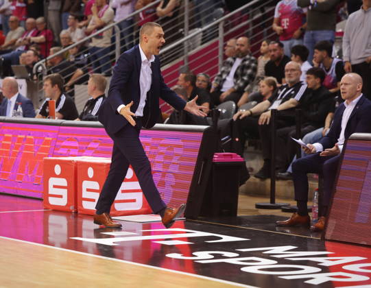 Coach Marko Stankovic Telekom Baskets Bonn vs Fitness First Würzburg Baskets Playoffs Quarterfinals Game 1 Season 2025 26