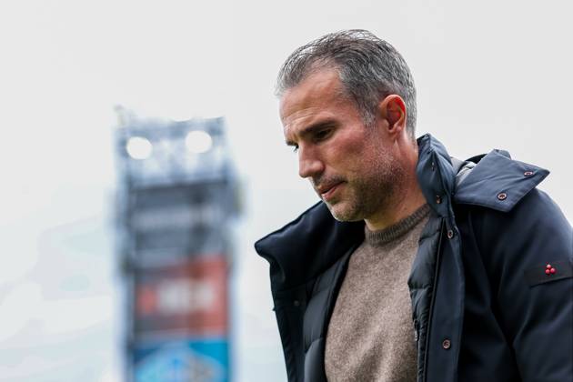 ZWOLLE, 17-05-2026 , MACÂ³PARK , season 2025 2026 , Dutch Eredivisie Football , match between PEC Zwolle and Feyenoord , picture shows Feyenoord head coach Robin Van Persie PEC - Feyenoord  x203756649x Copyright: