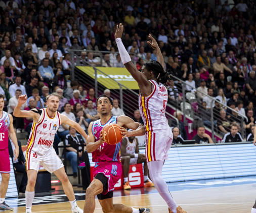 Joel Aminu Telekom Baskets Bonn, 21 Telekom Baskets Bonn Fitness First Würzburg Baskets 18 05 2026 Basketball, easyCredit Basketball Bundesliga, Playoffs, Quarter-final game 2, GER, Bonn, Telekom Dome Bonn Copyright: HMBxMedia xMarcoxBader