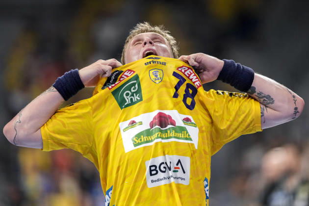 Edwin Aspenbäck RNL, 78 , Rhein Neckar Löwen player, single picture, single photo, action, action, looking disappointed, disappointment, frustration, disappointed, pessimistic, 24 05 2026, Mannheim Germany , Handball, Bundesliga, Rhein Neckar Löwen SC Magdeburg xozx