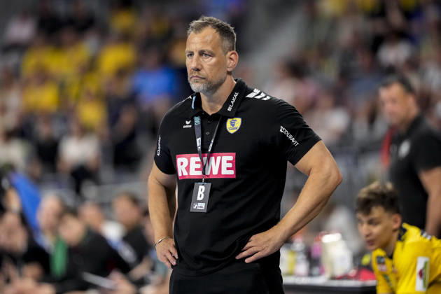Maik Machulla coach, head coach, RNL , single picture, single photo, action, action, looking disappointed, disappointment, frustration, disappointed, pessimistic, 24 05 2026, Mannheim Germany , Handball, Bundesliga, Rhein Neckar Löwen SC Magdeburg xozx