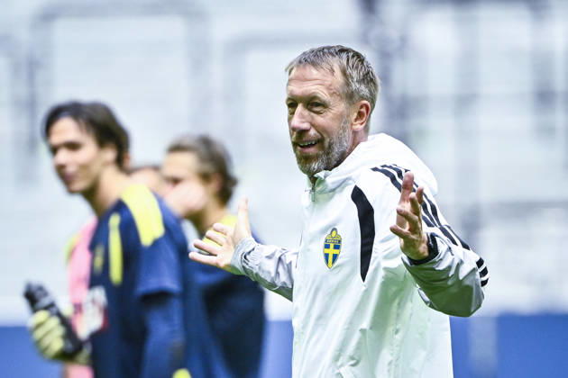 STOCKHOLM, SWEDEN 20260528 National team captain Grahan Potter as the Swedish national football team trains at Strawberry Arena, ahead of the World Cup STOCKHOLM SWEDEN x10080x  Copyright: xFredrikxSandberg TTx NATIONAL FOOTBALL TEAM TRAINING STRAWBERRY