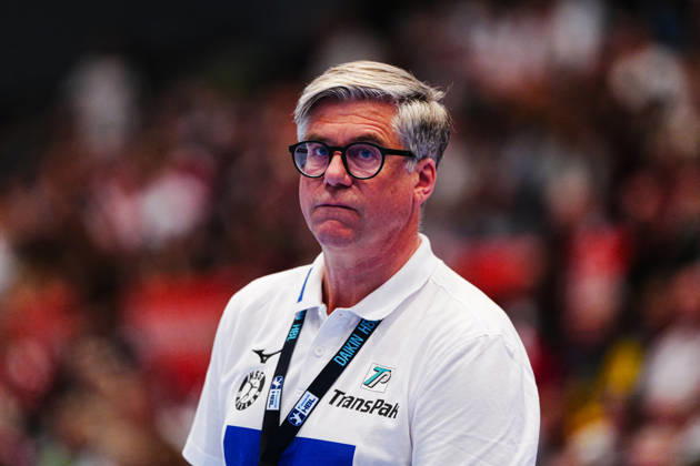 Runar Sigtryggsson HSG Wetzlar, Coach GER, Handball Sport Verein Hamburg vs HSG Wetzlar, Handball, 1 Bundesliga, Matchday 33, Season 2025 2026, 04 06 2026 GER, Handball Sport Verein Hamburg vs HSG Wetzlar, Handball, 1 Bundesliga, Matchday 33, Season 2025 2026, 04 06 2026 Hamburg Copyright: xEibner-Pressefoto MarcelxvonxFehrnx EP_MFN