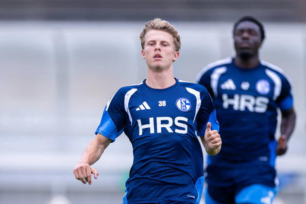 July 8, 2026, Soccer, FC Schalke 04 practice Luca Vozar FC Schalke 04 Gelsenkirchen FC Schalke 04 training facility NRW Germany xRHR PHOTO YYx Copyright: RHR-FOTOx RHR-FOTO YY