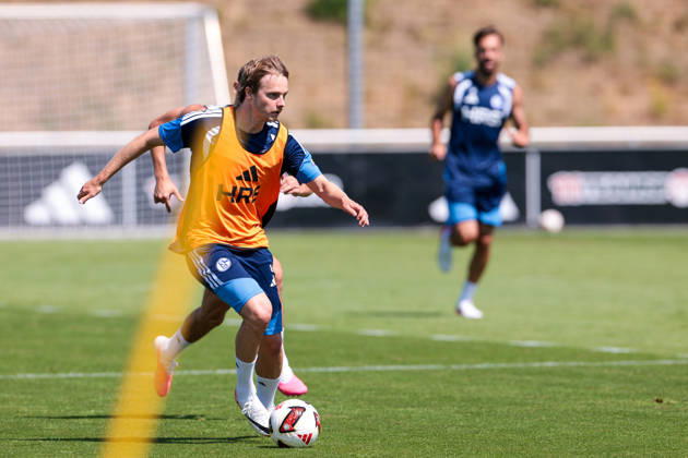 July 15, 2026, Soccer, FC Schalke 04 practice Finn Porath FC Schalke 04 Gelsenkirchen FC Schalke 04 training facility NRW Germany xRHR PHOTO YYx Copyright: RHR-FOTOx RHR-FOTO YY
