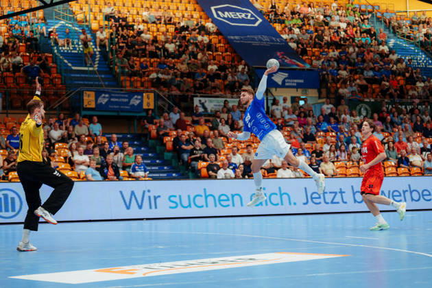 2 Handball Bundesliga 32 Matchday Dessau Roßlauer HV 06 SG BBM Bietigheim Yannick Marcos Pust Dessau Roßlauer HV 06, 98 the Torabschluß at 22 05 2026 in Anhalt Arena, Dessau Rosslau Saxony Anhalt Dessau Rosslau Anhalt Arena Dessau Saxony Anhalt Germany