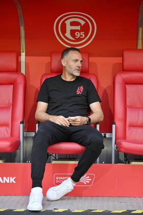 Coach Alexander Ende, Fortuna Düsseldorf, July 25, 2026, Soccer, 2026–2027 Season, Friendly Match, Fortuna Düsseldorf vs. Borussia Dortmund, 2–1, Düsseldorf, North Rhine-Westphalia, Germany Team2