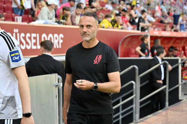 Coach Alexander Ende, Fortuna Düsseldorf, July 25, 2026, Soccer, 2026–2027 Season, Friendly Match, Fortuna Düsseldorf vs. Borussia Dortmund, 2–1, Düsseldorf, North Rhine-Westphalia, Germany Team2