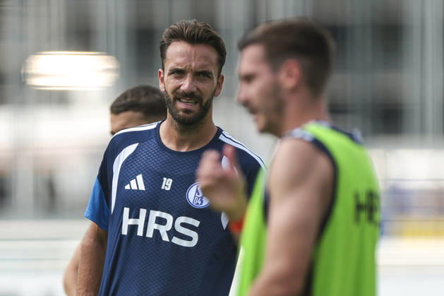 July 30, 2026, Soccer, FC Schalke 04 practice Kenan Karaman FC Schalke 04 Gelsenkirchen FC Schalke 04 training facility NRW Germany xRHR PHOTO YYx Copyright: RHR-FOTOx RHR-FOTO YY