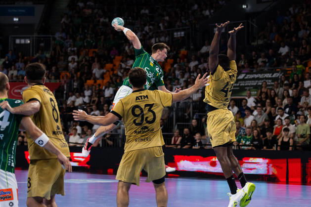 Oskar SUNNEFELDT, FRISCH AUF Goeppingen, No. 27, scores a goal, play, shot on goal, GER, FRISCH AUF Goeppingen vs. Sporting Lisbon, handball, preseason friendly, 2026–2027 season, August 2, 2026, GER, FRISCH AUF Goeppingen vs. Sporting Lisbon, handball, preseason friendly, 2026–2027 season, August 2, 2026, Neu Ulm Copyright: xEibnerxPressefoto OliverxSchmidtx EP_OST