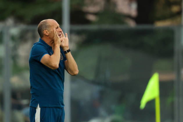 Napoli™s head coach Massimiliano Allegri during the friendly match Napoli and Osasuna at the Teofilo Patini Stadium in Castel Di Sangro, Central Southern Italy - Wednesday, August 05 , 2026. - Soccer .  Copyright: xAlessandroxGarofalo LaPressex